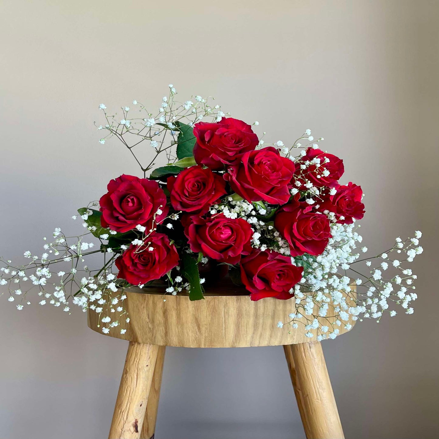 Roses, Valentines day flowers, Valentines Flowers, Red roses, Romantic Flowers, Elanora Florist. Florist Palm Beach, Flower Delivery Gold Coast, Flower delivery Elanora, Florist Burleigh Heads